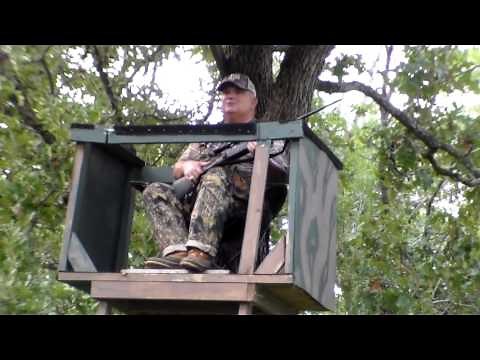 Deer Hunting Ladder Stand Blind