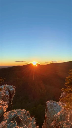 Time is currency, how wil you spend it? #sunrise #sunset #hiking #nature #time