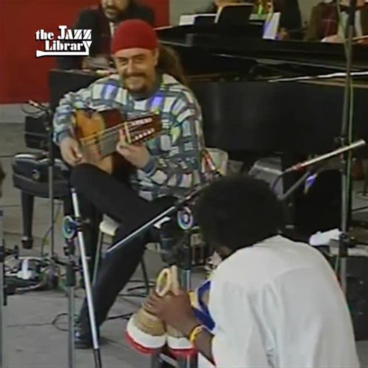 Jazz Photo Archives | The Jazz Library on Instagram: "🎥 Dynamic Duo: Egberto Gismonti & Naná Vasconcelos performing Dança das Cabeças (Dance of Heads) live at Kaiser Bock Winter Festival, São Paulo, Brazil, 1996 Egberto Gismonti is world-renowned as a multi-instrumentalist and composer. He was profoundly influenced by Brazilian master Heitor Villa-Lobos, his works reflecting the musical diversity of Brazil. From the Amazon Indians' batuque to the Carioca samba and choro, through the Northeaster