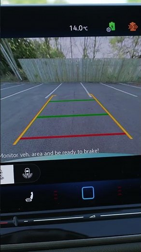 📷 Using the 2025 Volkswagen Passat Reversing Camera