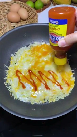¡Repollo, Huevo y Queso! 🧀🥚 La Cena Fácil y Deliciosa que Todos Quieren Probar