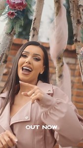 1.4M views · 10K reactions | "Inima mea râde când te priveste Tu-mi porți noroc și-ntr-o zi de 13 Eu nu mai știu de nicio supărare Cu tine viața mea e-o zi de sărbătoare "❤️ CEA MAI NOUĂ MELODIE alături de Culiță Sterp S-A LANSAT!!! Aici aveți link cu întreaga melodie https://youtu.be/sqmCMCtZwrY?si=IZQlefmz6gf6HwOw | Georgiana Lobonț | Facebook