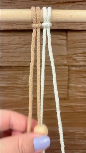 Macrame with Wooden Beads – Easy Pattern | Lark‘s Head Knot 🌿 Makramee mit Holzperlen | Ankerknoten