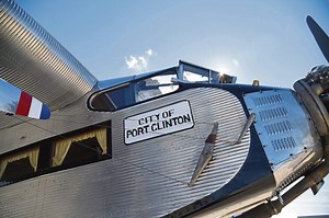 Indiana airport site for flights on 1920s plane