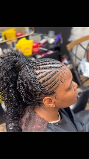 Clarissa Benn on Instagram: "Fulani braids & boho ✨ plus a stitch braid tutorial #explorepage✨ #tutorial #braidtutorial #viral #fyp"