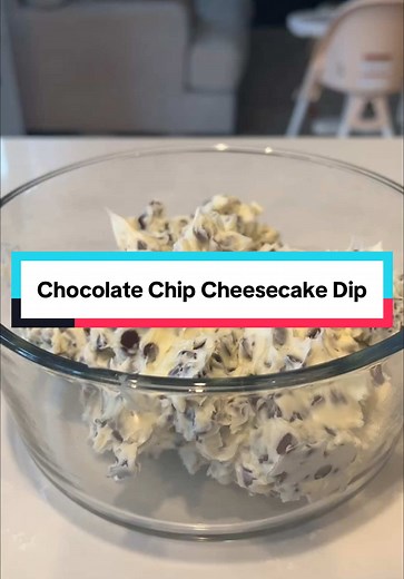 Delicious Chocolate Chip Cheesecake Dip Recipe