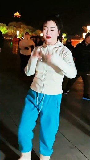 #bestshuffle #dance #fashion #dancer#trend #shuffle #cuttingshapes #dancing#trending