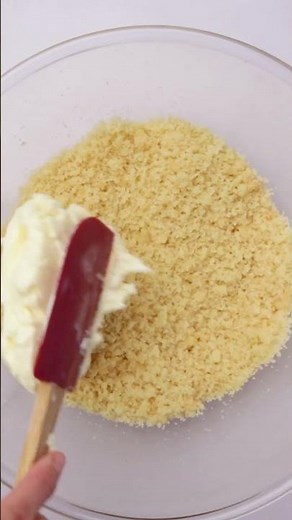 Easy Cake Pops (No-Mold Vanilla Cake Pops)