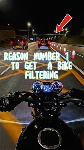 Why Bikers Love Filtering 🚀 Z650RS POV | Liverpool City Ride