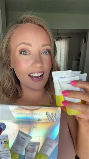 all the Supergoop best sellers in a set together 🙌🏼👀 #supergoop #sunscreen #spf #mineralsunscreen