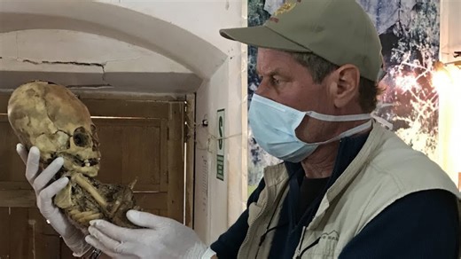 Explore the elongated skulls in person with Brien Foerster
