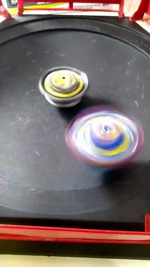 Savior Valkyrie vs Dynamite Belial