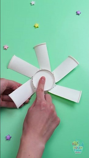 🌀🌈 Let’s Make a Magical Color Spinner From a Paper Cup! 😄