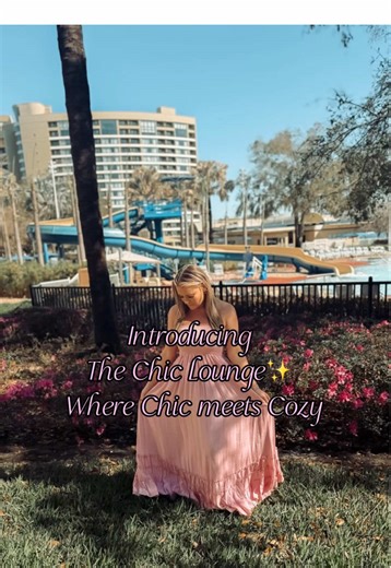 Meet your new favorite online boutique - where chic meets cozy ✨ #thechiclounge #onlineboutique #onlineshopping #clothinghaul #cozychic