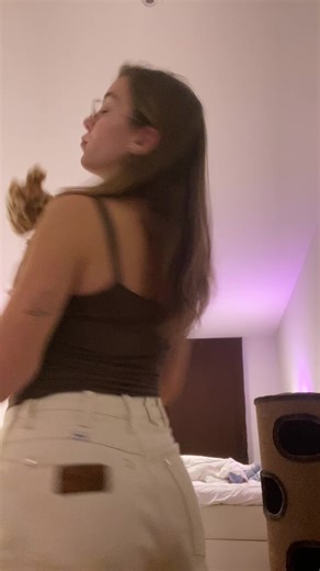 Elsie😜 (@iamrealelsie)’s videos with original sound - Anjular