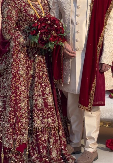 Charming December Wedding Inspiration for Brides