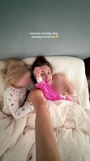 Realistic Morning Routine with the Girls
