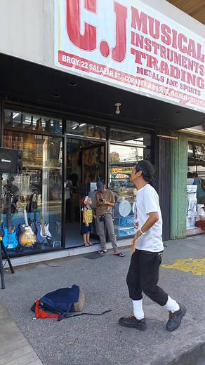 122K views · 1.1K reactions | Famous Street Dancer of Tacloban City (Livingstone) #michaeljackson #ParoParoG #budots | Paper Blooms Tacloban | Facebook