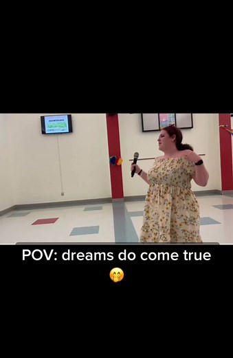 Velma Kelly's Iconic Performance in Chicago Musical