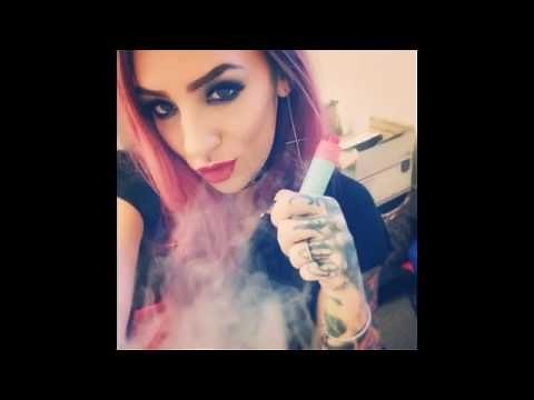 5 Sexyest Vape Models Ever