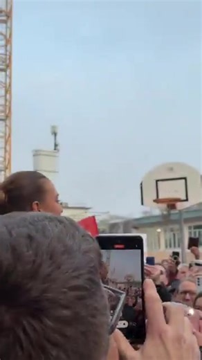 Léa a été accueilli en star chez elle 🤩 #staracademy | StarAc Réact