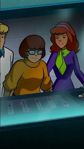 Velma Daphne Mystery DIVAS Scooby Doo KidsCartoons @ Unsolved Mystery in Arkham Asylum 🕵