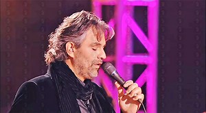 Andrea Bocelli Performs A Stunning Impromptu Rendition Of “Can’t Help Falling In Love”