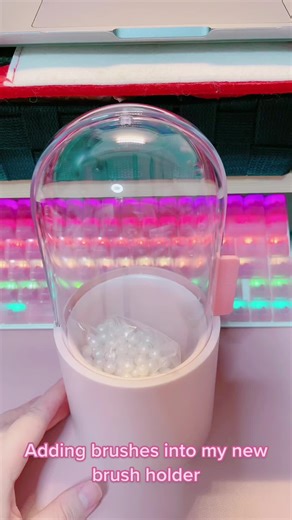 Cute brush holder #brushholder #makeupbrushes #asmr #fyp
