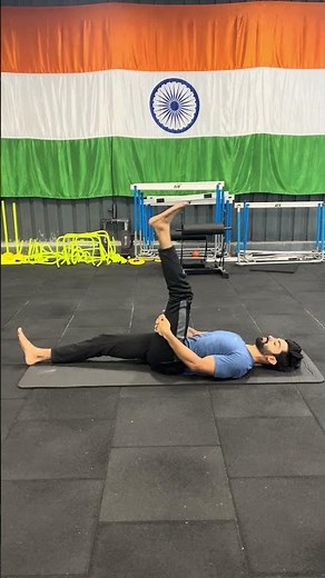 Dynamic Hamstring 90-90 Stretch #hipmobility #stretching #warmup #hamstringstretch