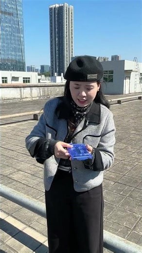 Dust-free screen protector application booth. Have you ever used a #dustfreetemperedglassscreen