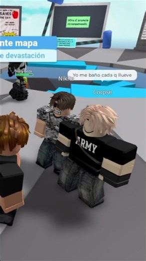 Pretending to be poor in Roblox #roblox #brookhaven #blookhaven #edit #robloxedit