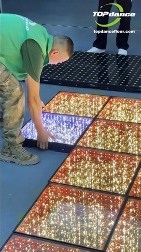 TOP DANCE LED Display: Sunlight-Proof Storefront Signage #TOPDANCE #LEDDisplay #DigitalSignage
