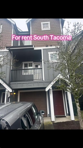 Spacious 3 Bedroom Townhome for Rent in South Tacoma