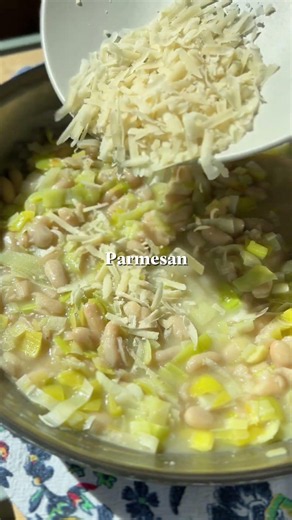 Lemon Garlic Beans with Leeks