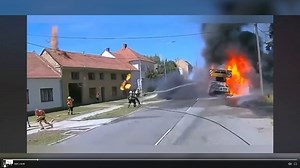 Outer rim and tyre blown off truck when inner tyre explodes?