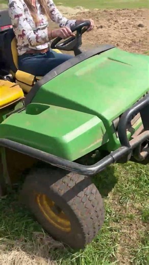 The “Smear” vs. The “Sift” 🚜🛡️