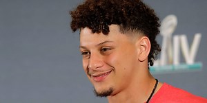 NFL star Mahomes joins Royals ownership