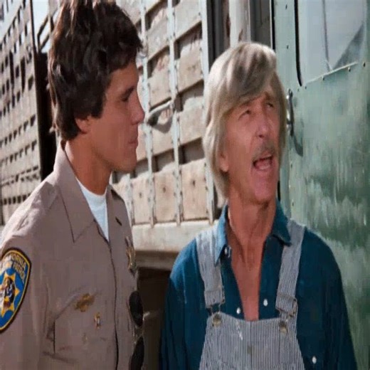 19 reactions | CHiPs (TV Series 1977–1983) SS 2  Episode 23 - The Greatest Adventures of CHiPs (P4 ) | SVPN Magazine | Facebook