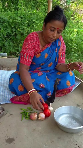 Tangy Tomato Masala Maggi — 2-Minute Bengali Breakfast