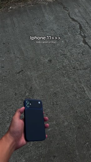 Stylish iPhone 11 Cases for Blue Lovers