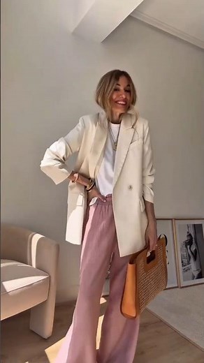 Pantalón Rosa Empolvado: Cinco Opciones Para Multiplicar Tu Armario #fashiontrends #outfitideas
