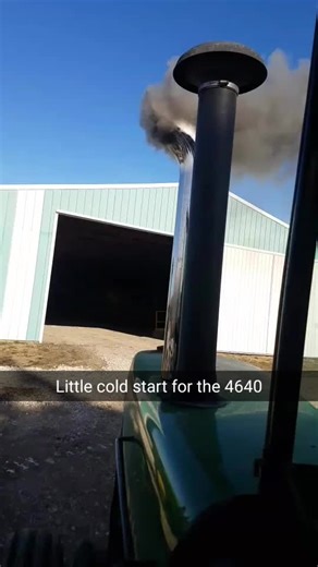 Bout the only cool thing about cold weather. #4640 #coldstart #johndeere