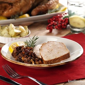 885K views · 16K reactions | ¡Tus cenas especiales estarán llenas de sabor con este jugoso PAVO RELLENO de CARNE y un ingrediente sopresa! Receta: https://bit.ly/39nQ3HQ | kiwilimón | Facebook