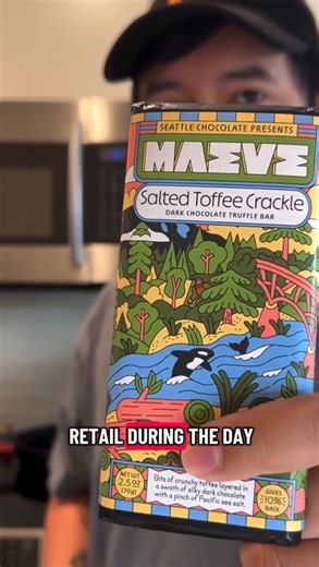 @ricci_armani: makes cookies with Maeve chocolate 🍪🍫 talks sustainability 🌍💚 plugs My Straight Friends 🎤😂⁠ ⁠ me: ok bestie, but can I lick the spoon?!? 🤪✨ | Maeve Chocolate