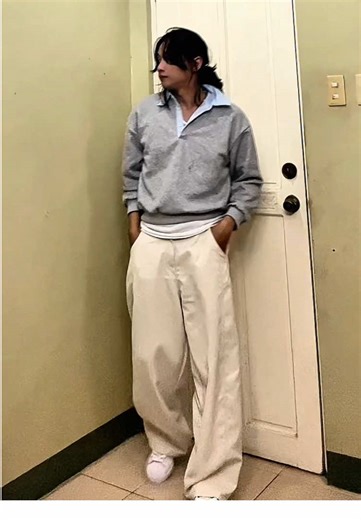 Stylish Crop Sweatshirt for Trendy Outfits