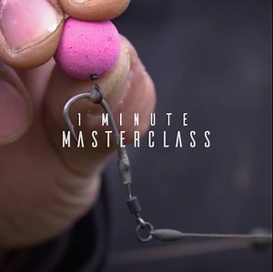 ⏰1 Minute Masterclass…Fancy a quick change? Spin into action with The NEW Spinner Swivels as seen on Masterclass 5! Available NOW, so you can create Danny's "favourite pop-up rig" ready for the next session😎 | Korda Developments