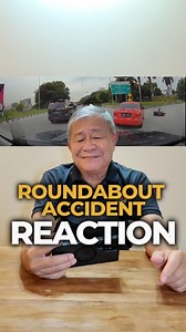 31K views · 385 reactions | Who is In The Wrong Here? Video credit to Jiun Yih #accident #car #motorcycle #roundabout #reaction | YS Khong Driving | Facebook