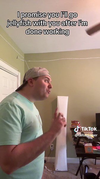 Patrick Reacts to SpongeBob's Comment - Hilarious Video!