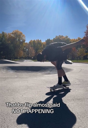 Skateboarding Tricks: Mastering the BS Flip Today