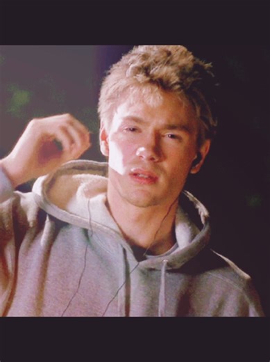 2000s Men in the Air: A Nostalgic Look